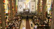 Niezwykły koncert z bisami i owacją na stojąco - zdjęcie 1
