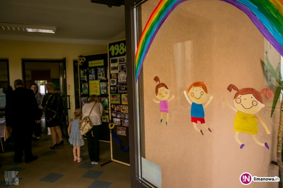 Jubileusz 30-lecia Miejskiego Żłobka w Limanowej - zdjęcie 12