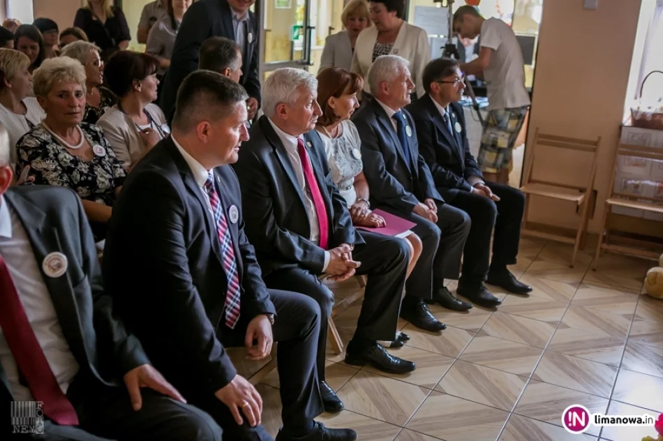 Jubileusz 30-lecia Miejskiego Żłobka w Limanowej - zdjęcie 14