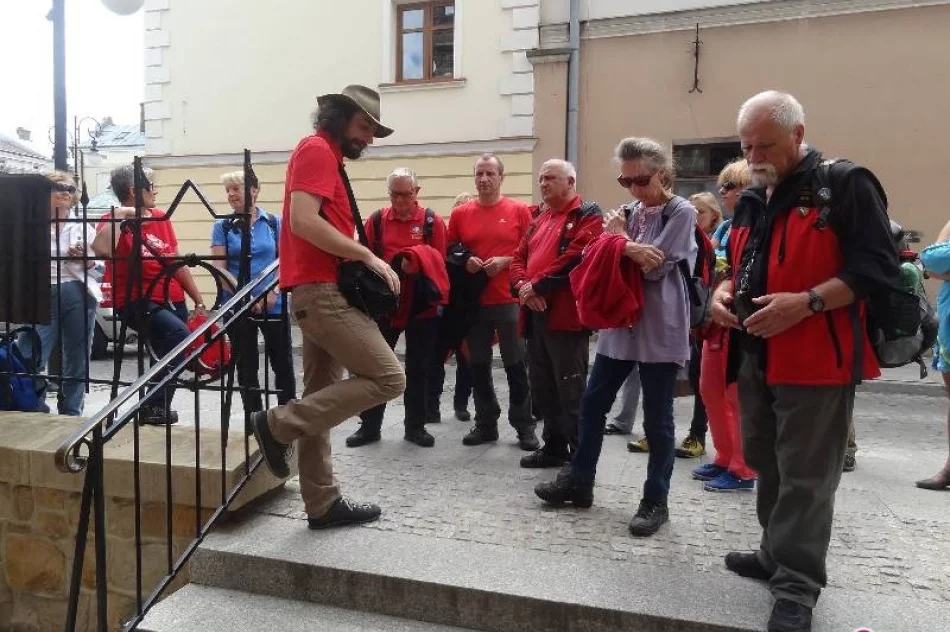 Koło Przewodników i Koło Grodzkie PTTK razem w Beskidzie Niskim - zdjęcie 7