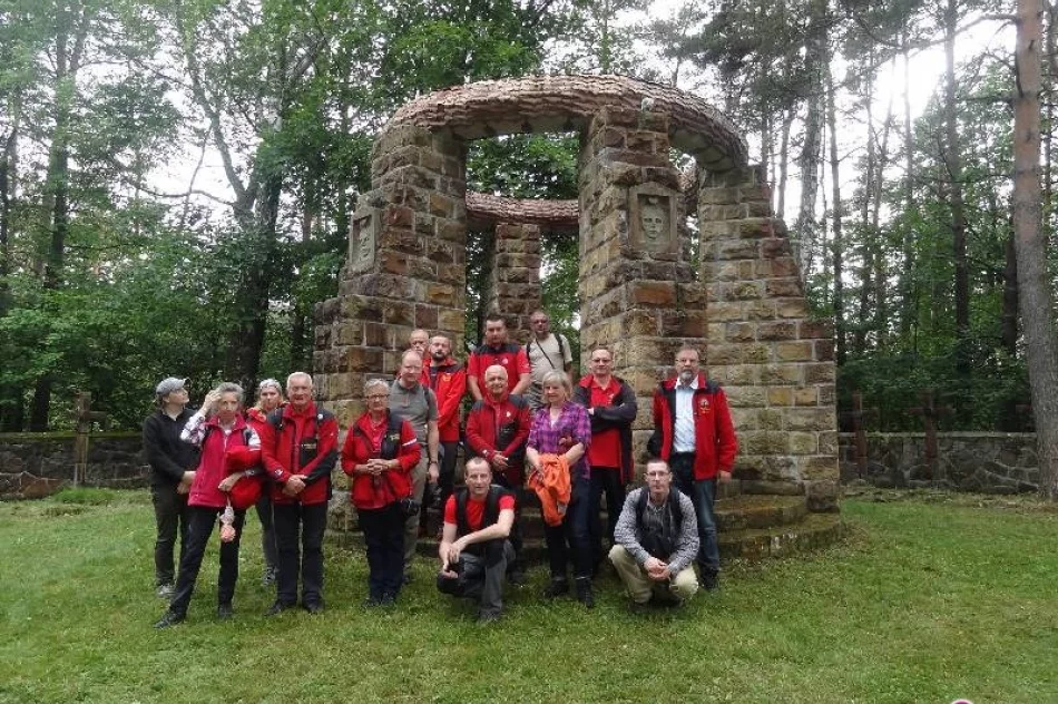 Koło Przewodników i Koło Grodzkie PTTK razem w Beskidzie Niskim - zdjęcie 13
