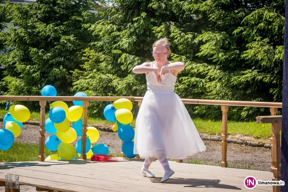 Piknik „Razem raźniej” w Dobrej 2016 - zdjęcie 9