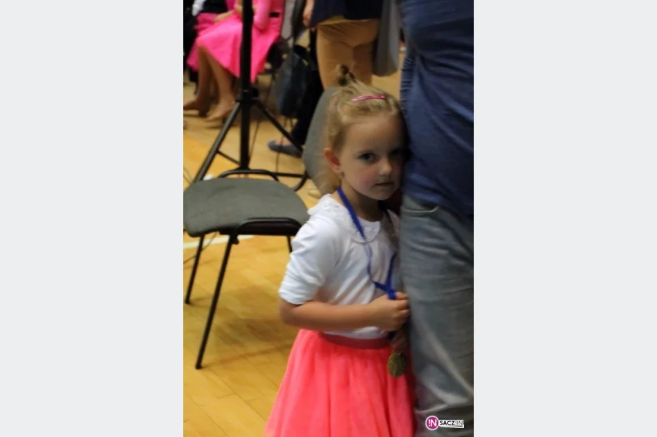 Zobacz jak pięknie tańczą dzieci - Turniej Tańca Towarzyskiego - zdjęcie 16