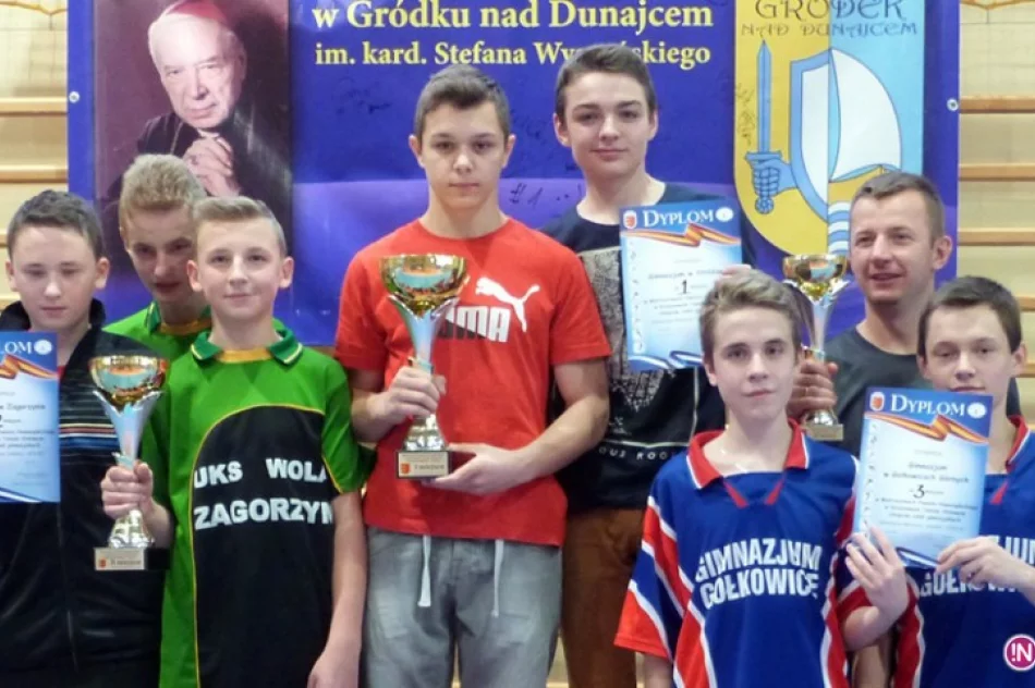 Gródek nad Dunajcem i Stróże najlepsze w drużynowym tenisie stołowym - zdjęcie 3