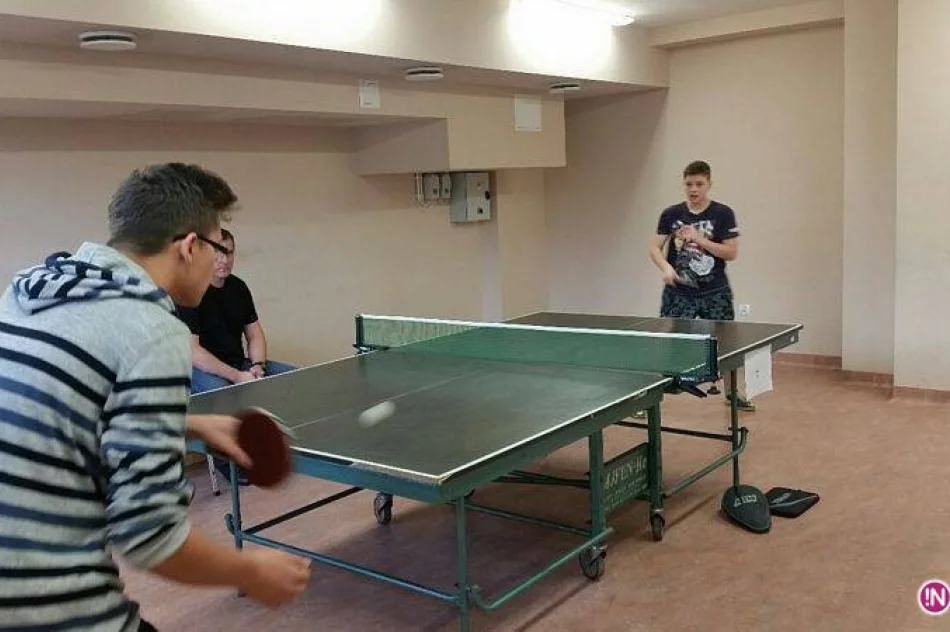 III Powiatowy Turniej Tenisa Stołowego - zdjęcie 3