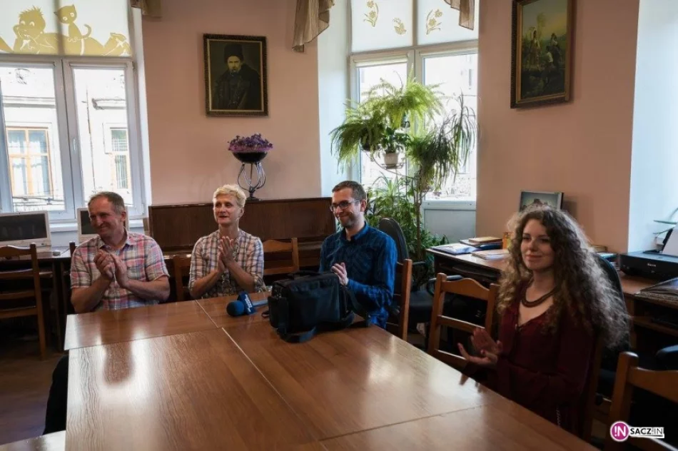 Zawieźli książki do naszych sąsiadów - podsumowanie akcji - zdjęcie 13