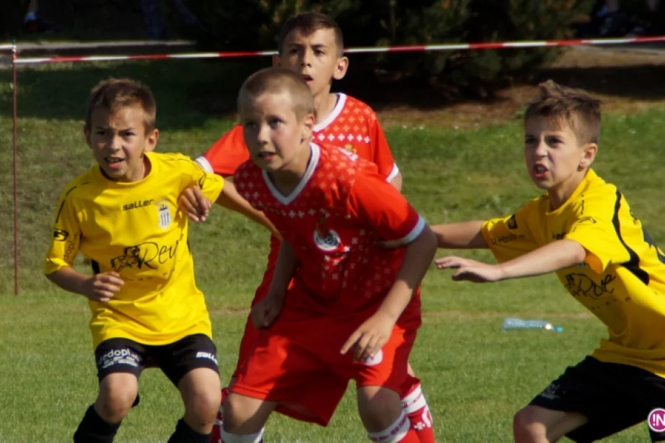 I miejsce piłkarzy Akademii Sandecja w Szydłowcu - zdjęcie 14