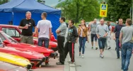 Fani kultowego modelu Fiata gościli w Limanowej (zdjęcia) - zdjęcie 1