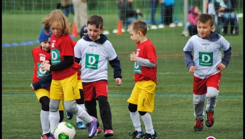 Szkółka piłkarska szuka trenera - zdjęcie 1