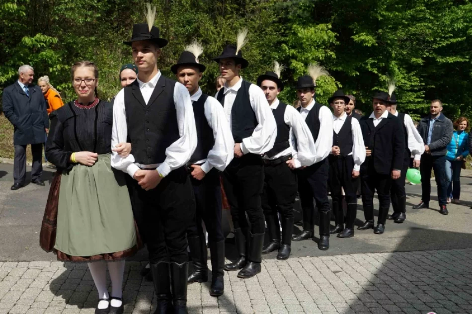 W Łącku zakwitły jabłonie - zdjęcie 17