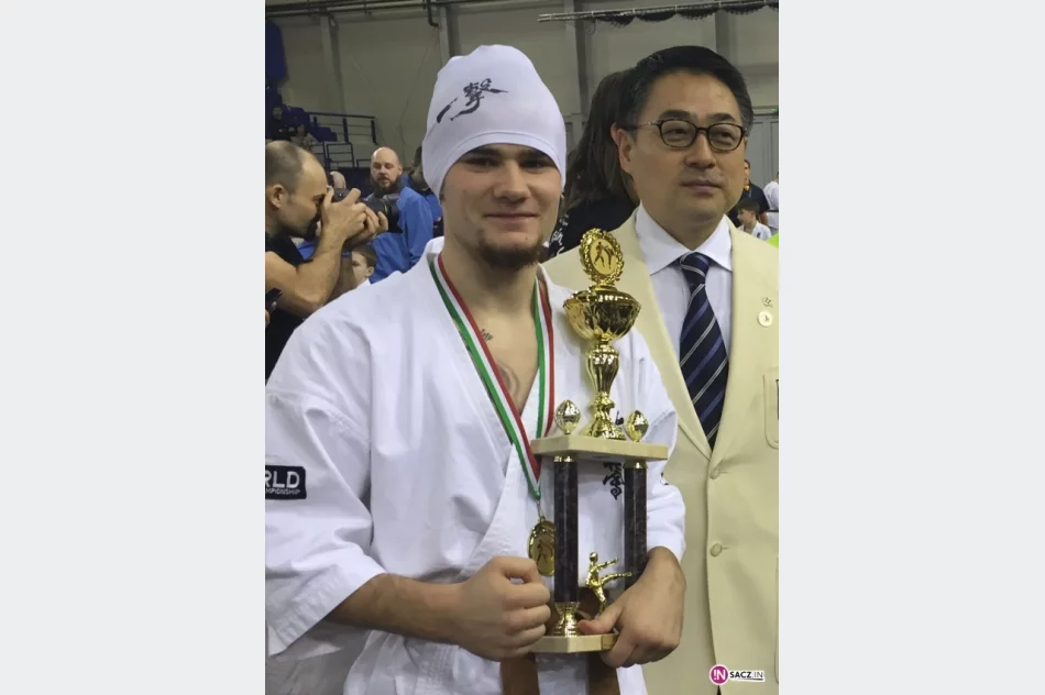 On nie słyszy, ale słyszy o nim świat - zdjęcie 10