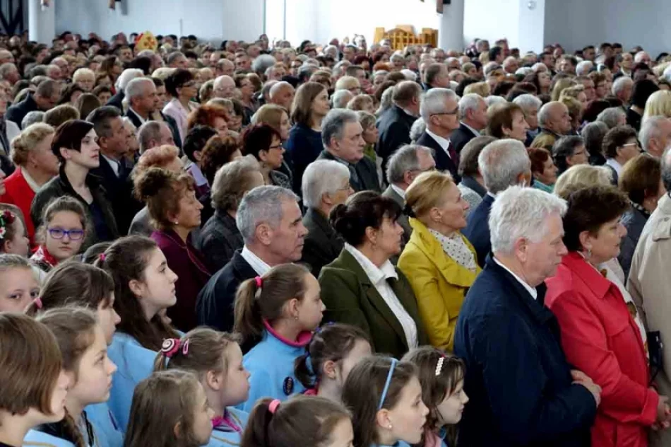 Dedykacja kościoła w Ptaszkowej - zdjęcie 10