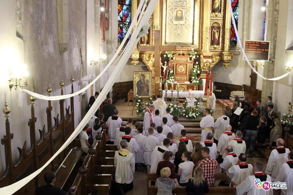 Nowy Sącz: Pierwszy dzień peregrynacji symboli ŚDM - zdjęcie 9