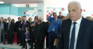 Wójt Stawiarski wskoczył do basenu! Pływalnia w Chełmcu otwarta - zdjęcie 4