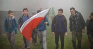 Dzięki harcerzom biało - czerwona znów na 1266 m. n.p.m. - zdjęcie 2