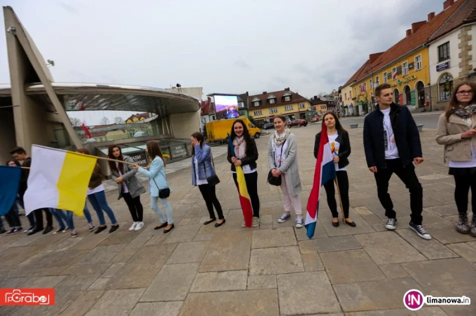 Przywitanie symboli Światowych Dni Młodzieży - zdjęcie 3