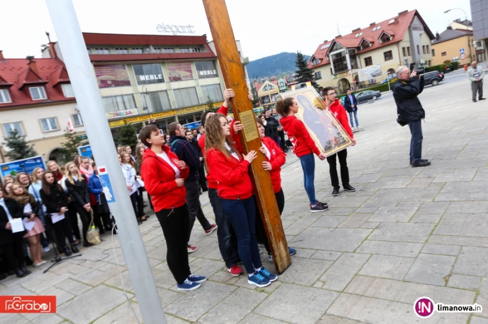 Przywitanie symboli Światowych Dni Młodzieży - zdjęcie 15