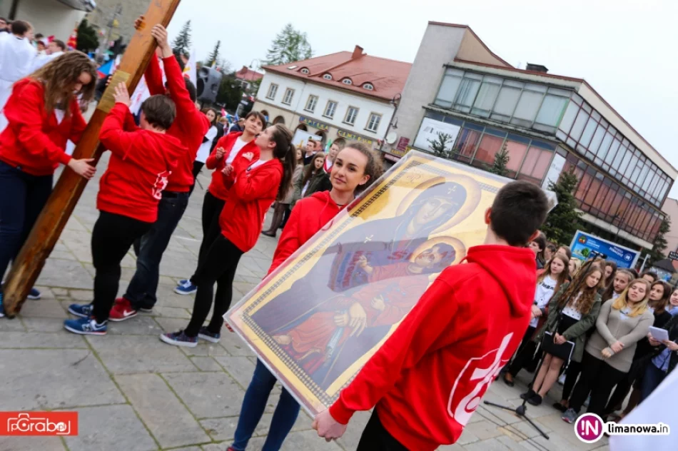 Przywitanie symboli Światowych Dni Młodzieży - zdjęcie 18