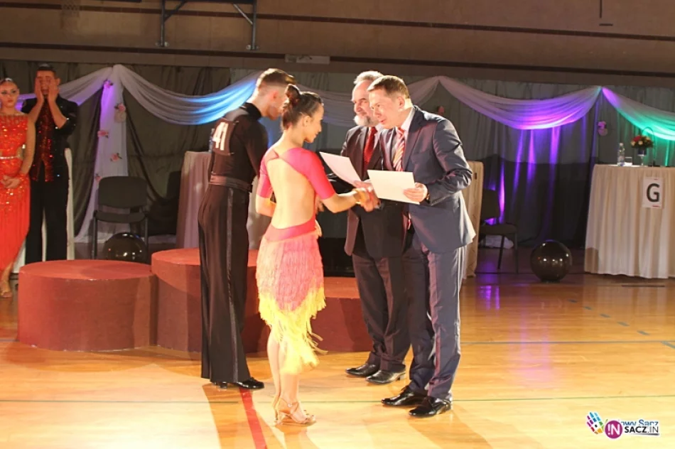 Puchar Dyrektora MCK "Sokół" w rękach Pauliny Baran i Jana Wojtasa - AXIS Nowy Sącz - zdjęcie 8