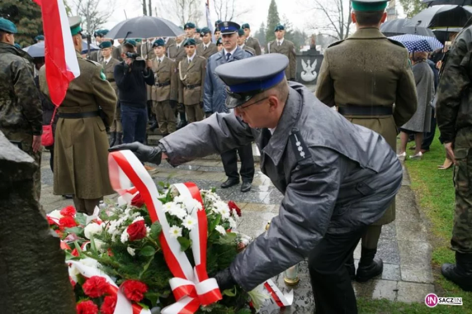 Uczcili pamięć sądeckich Sybiraków - zdjęcie 11