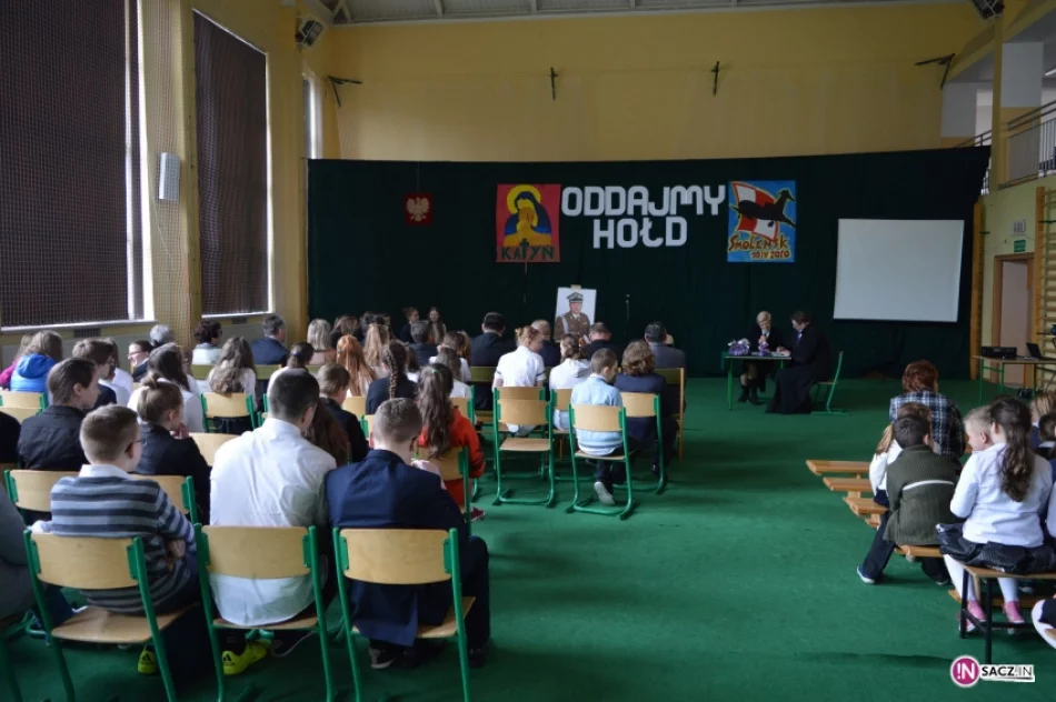 Koniuszowa pamięta o Katyniu - pamięci patrona szkoły- gen. Franciszka Gągora - zdjęcie 4