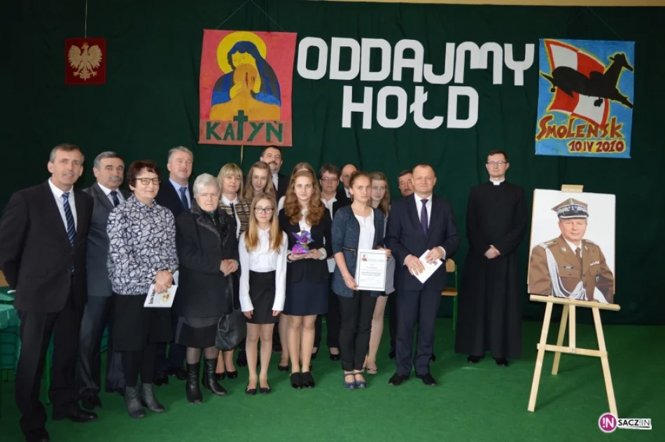 Koniuszowa pamięta o Katyniu - pamięci patrona szkoły- gen. Franciszka Gągora - zdjęcie 5