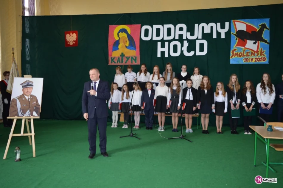 Koniuszowa pamięta o Katyniu - pamięci patrona szkoły- gen. Franciszka Gągora - zdjęcie 20