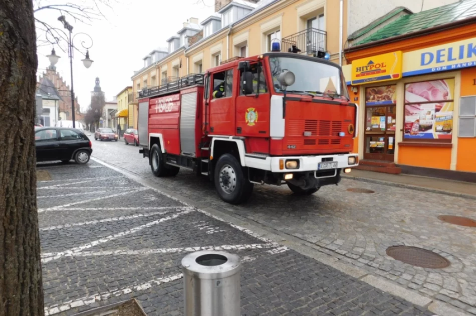 Biecz: Strażackie ćwiczenia w ratuszu - zdjęcie 4