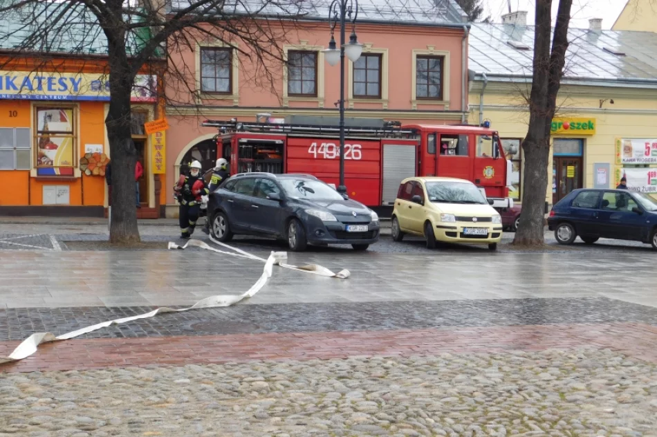 Biecz: Strażackie ćwiczenia w ratuszu - zdjęcie 6