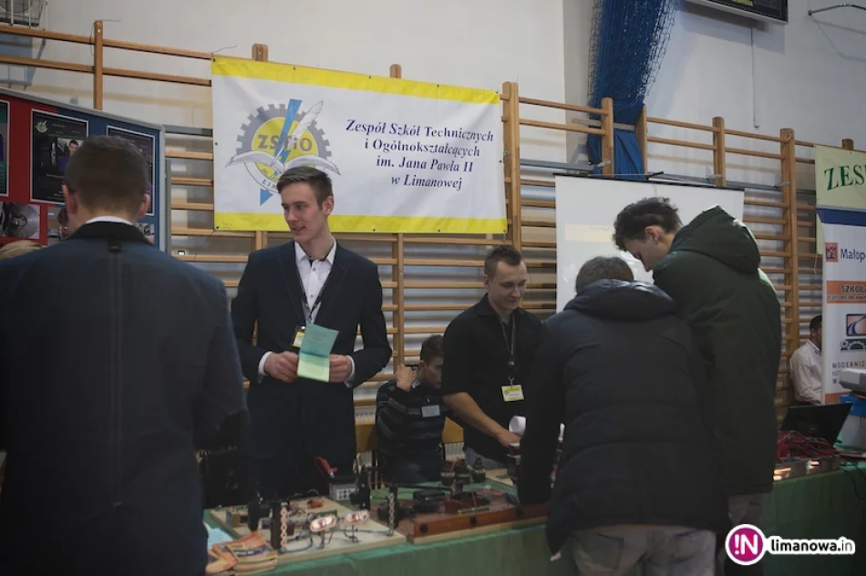 Powiatowe Targi Edukacyjne 2016 - zdjęcie 3