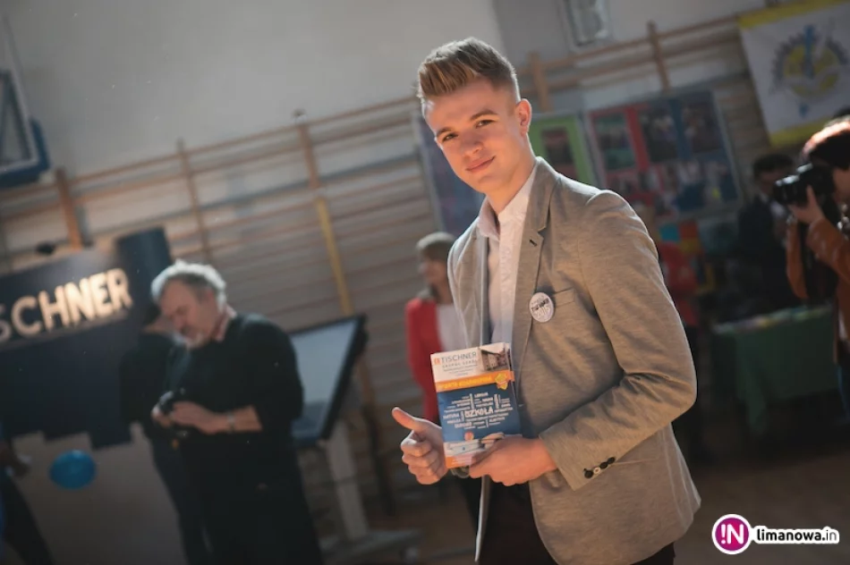 Powiatowe Targi Edukacyjne 2016 - zdjęcie 6