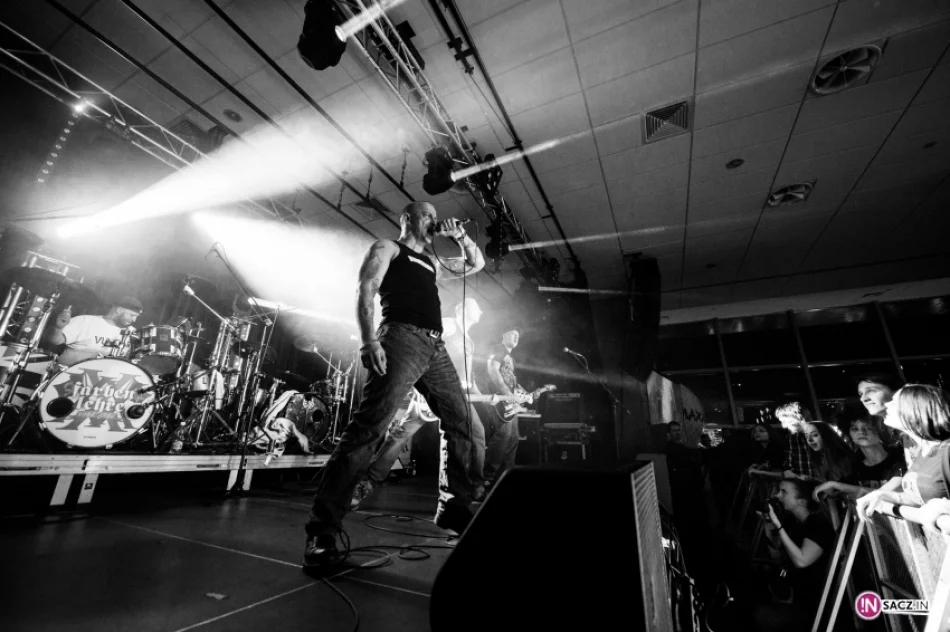 Punk Rock Festiwal na zakończenie cyklu Krynica Źródłem Kultury - zdjęcie 16