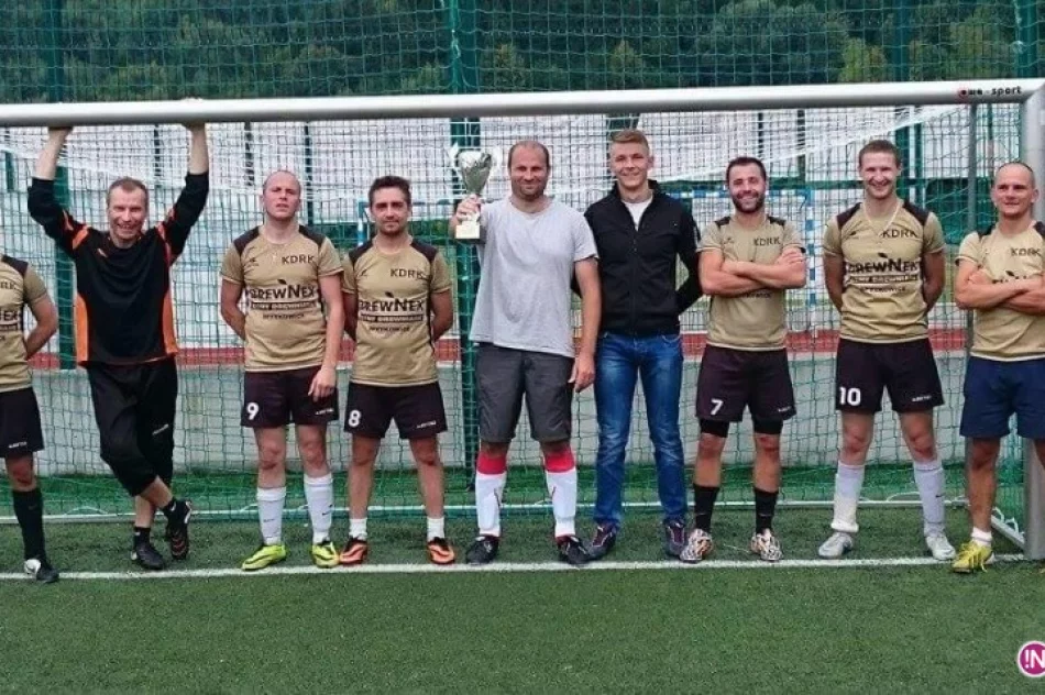 Gold Team Trzetrzewina pokonał zespół KDRK Spytkowice - zdjęcie 2