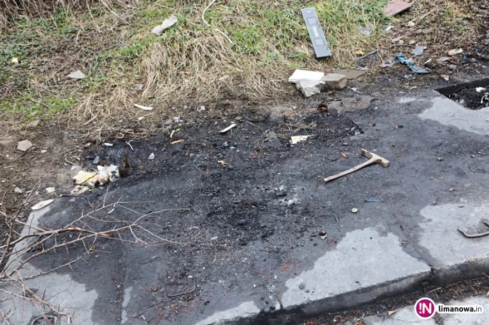 Urzędnicy na ul. Wąskiej - trudne warunki mieszkaniowe Romów - zdjęcie 14