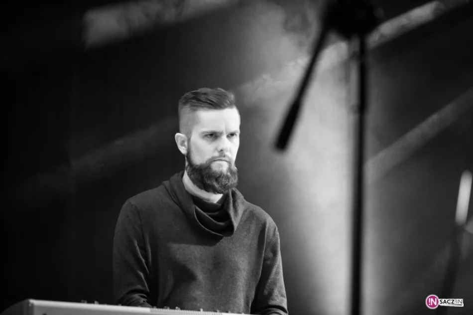 W Pijalni Głównej wystąpił zespół Feel - zdjęcie 2