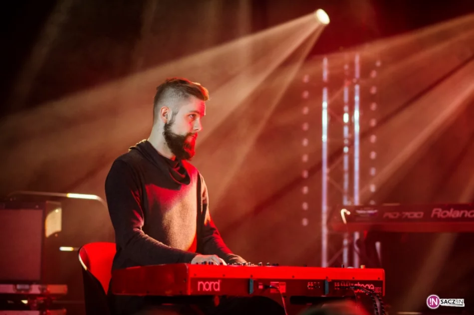W Pijalni Głównej wystąpił zespół Feel - zdjęcie 6