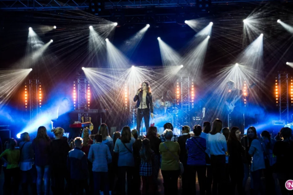 W Pijalni Głównej wystąpił zespół Feel - zdjęcie 10