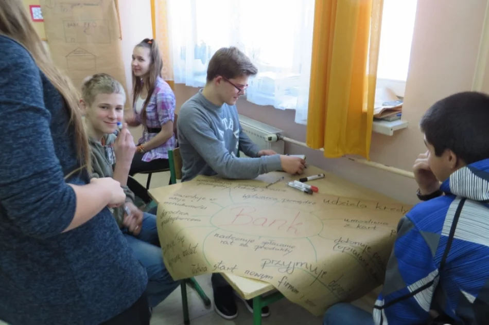 Edukacja ekonomiczna w Koniuszowej - zdjęcie 8