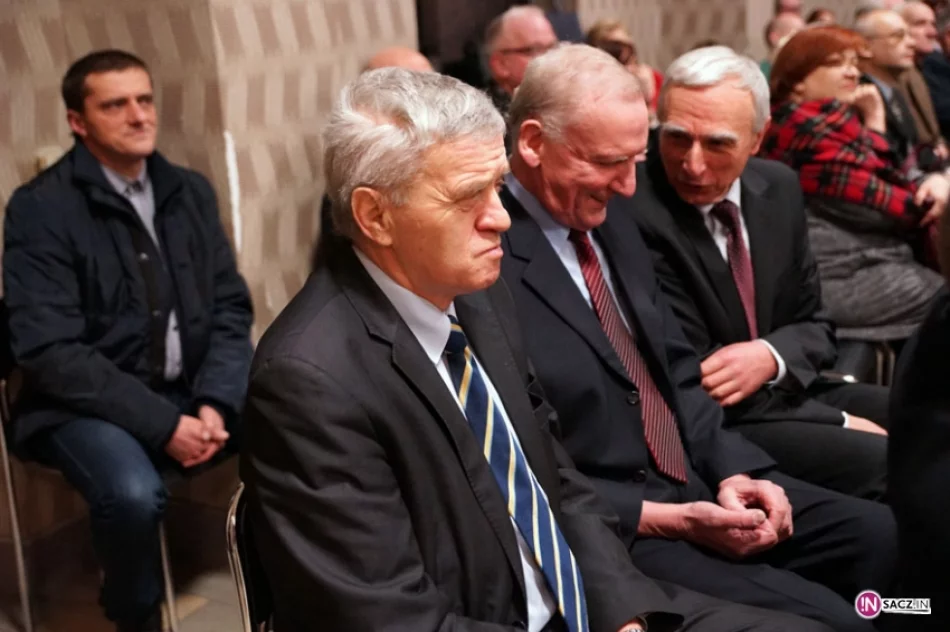 Solidarnościowcy podzielili się opłatkiem - zdjęcie 13