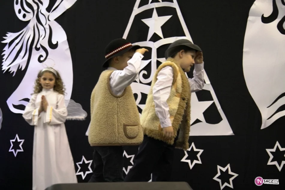 Wielkie kolędowanie w Korzennej - zdjęcie 11