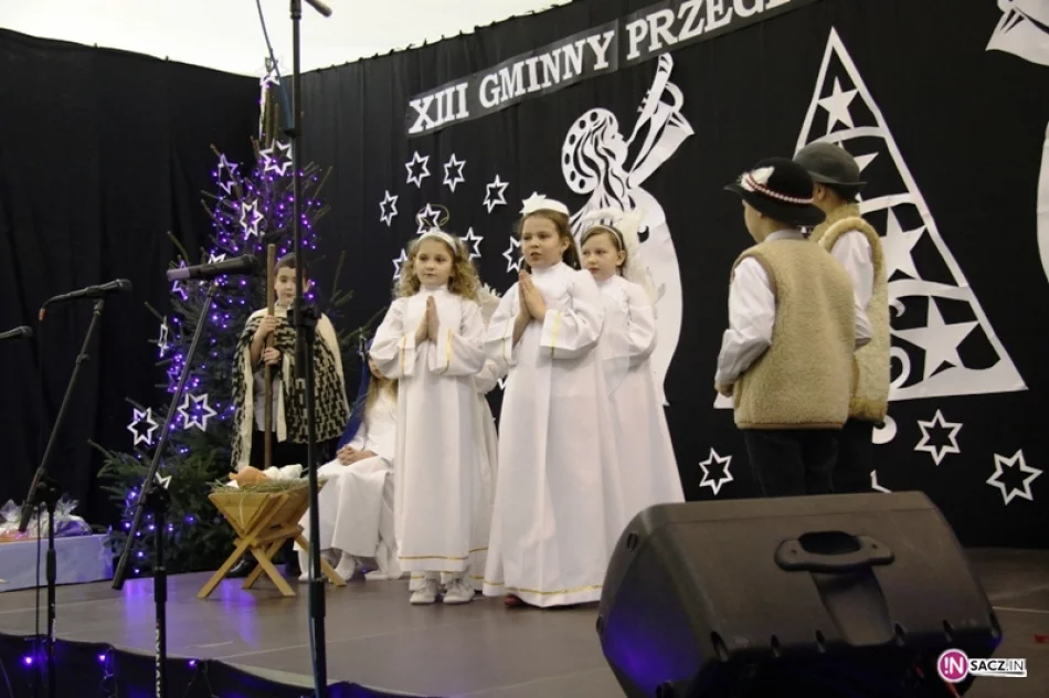 Wielkie kolędowanie w Korzennej - zdjęcie 12