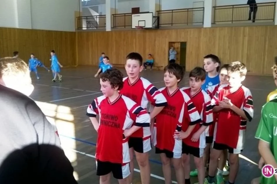 Drużyna piwniczańskich młodzików w I Lidze - zdjęcie 2