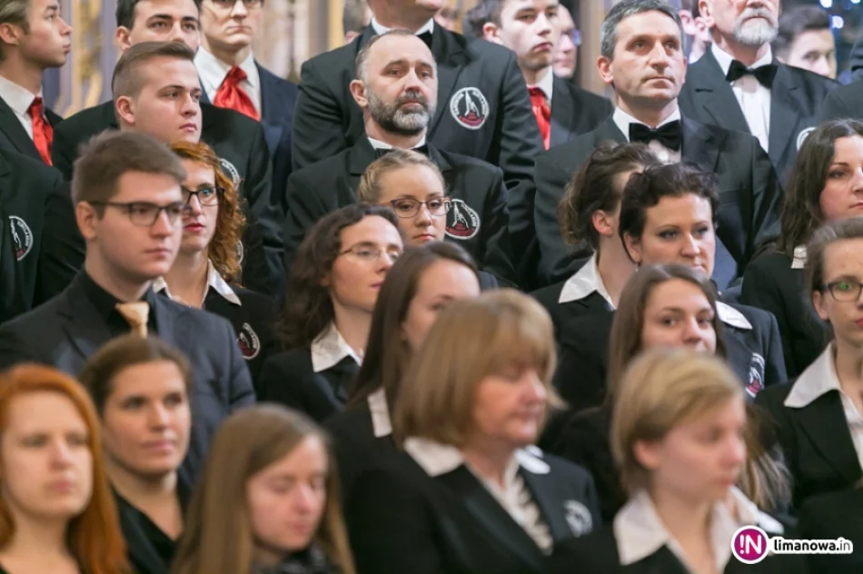 Koncert laureatów Tyskich Wieczorów Kolędowych - zdjęcie 14