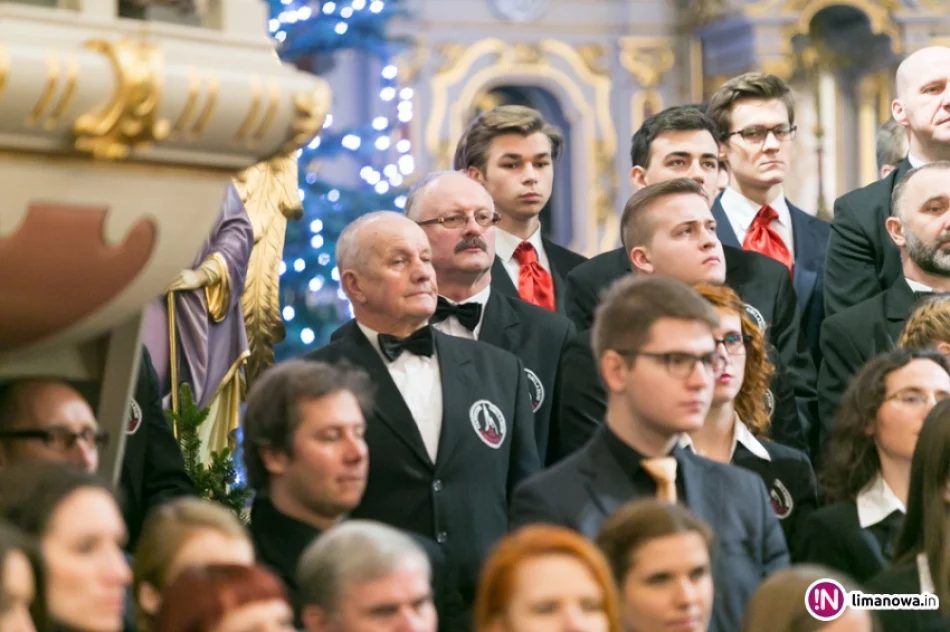 Koncert laureatów Tyskich Wieczorów Kolędowych - zdjęcie 16