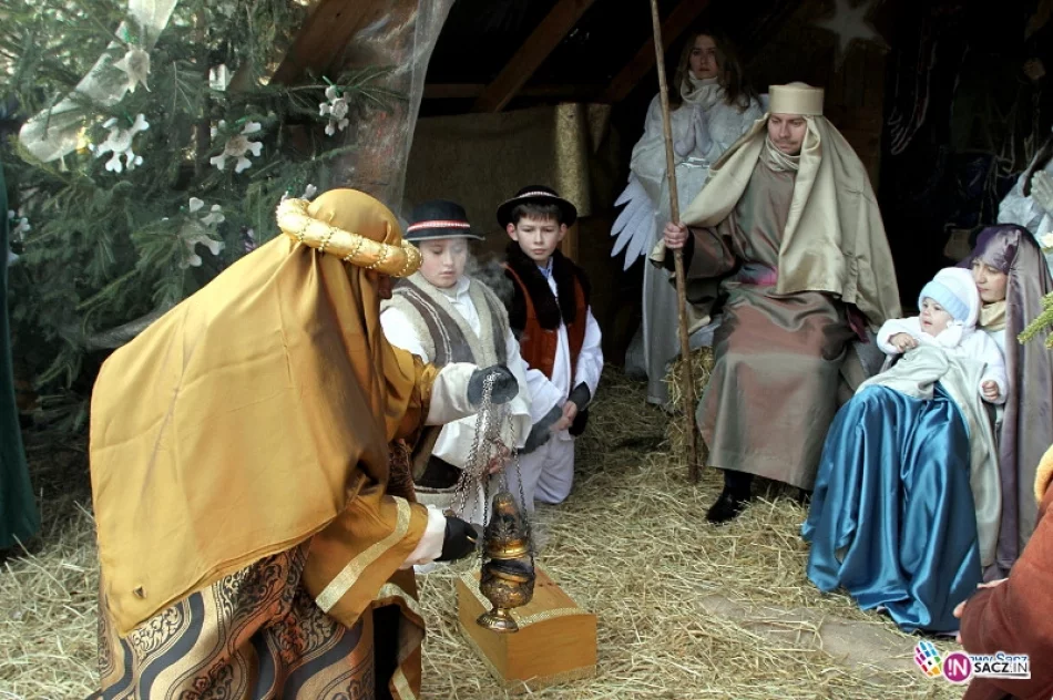 Sądeczanie pokłonili się Dzieciątku – przeszedł Pokłon Trzech Króli - zdjęcie 2
