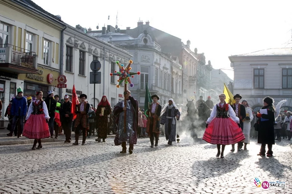 Sądeczanie pokłonili się Dzieciątku – przeszedł Pokłon Trzech Króli - zdjęcie 9