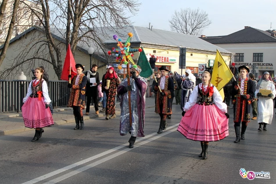 Sądeczanie pokłonili się Dzieciątku – przeszedł Pokłon Trzech Króli - zdjęcie 11