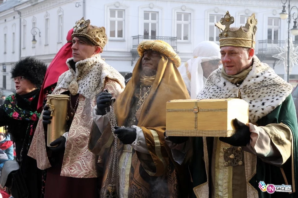 Sądeczanie pokłonili się Dzieciątku – przeszedł Pokłon Trzech Króli - zdjęcie 13