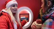 Ciężarówka Coca-Coli na sądeckim Rynku - zdjęcie 3