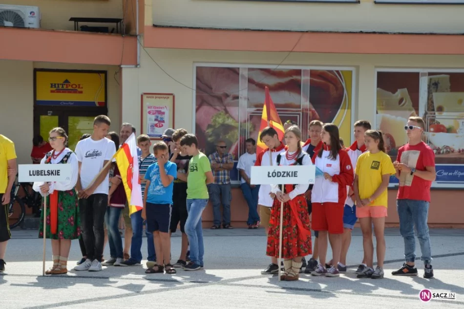 Zapłonął olimpijski znicz - kajakarze rozpoczynają rywalizację - zdjęcie 3
